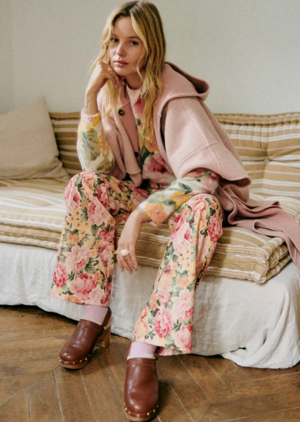 Cape Donovan-Sezane Outlet