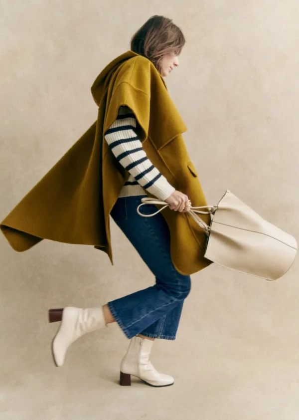 Cape Donovan-Sezane Outlet