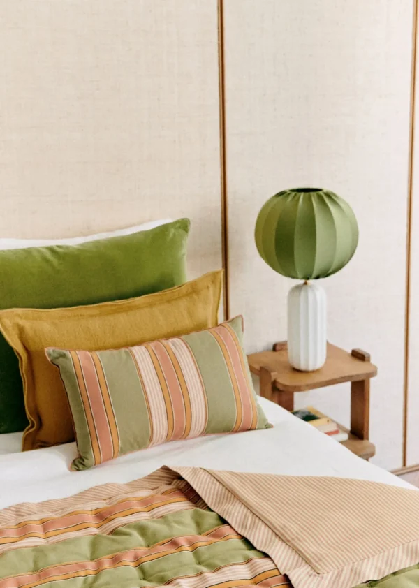 Coussin Velours Édition -  Grand Modèle-Sezane Shop