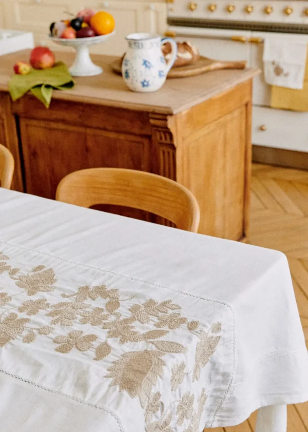 Nappe Brodée-Sezane Store