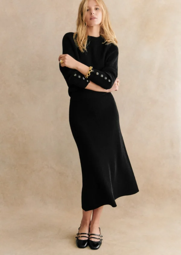 Pull Sami-Sezane Online
