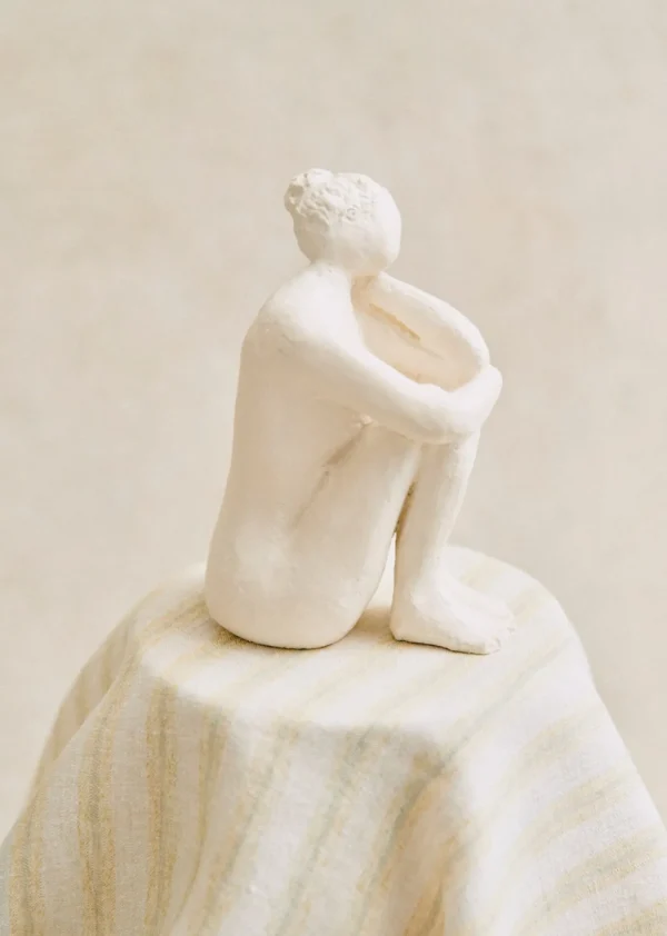 Sculpture Guénolée Courcoux - Femme Dans Ses Pensées Petit Modèle-Sezane Online