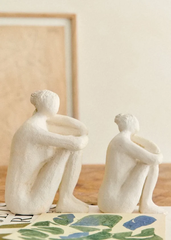 Sculpture Guénolée Courcoux - Femme Dans Ses Pensées Grand Modèle-Sezane Fashion