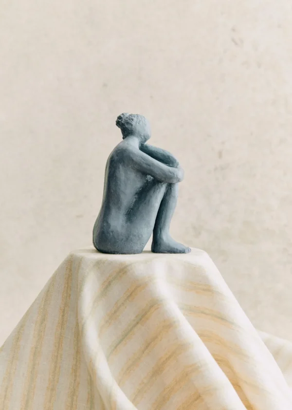Sculpture Guénolée Courcoux - Femme Dans Ses Pensées Petit Modèle-Sezane Online